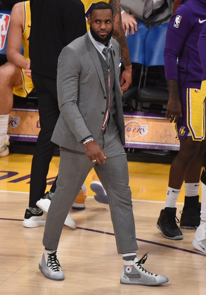 Lakers Lebron James In Off-White Chuck Taylor "Vulcanized" -