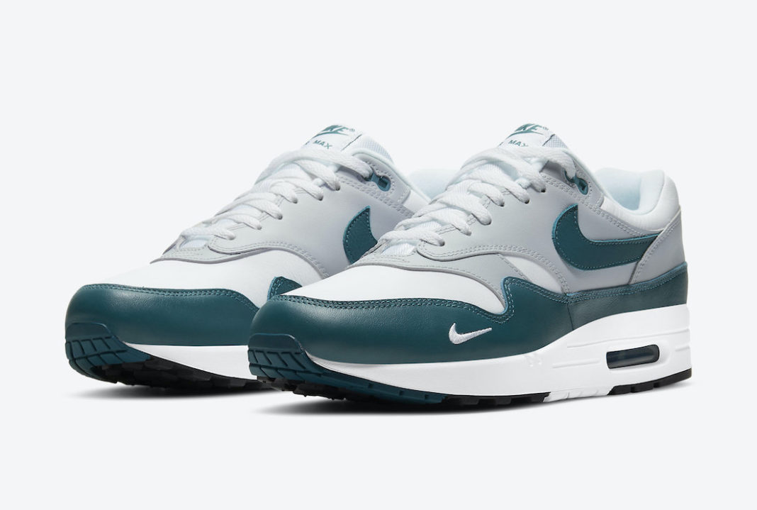 nike air max 1 powerwall brs